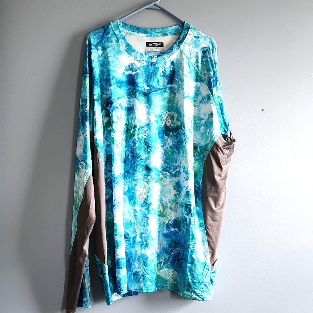 Mens 2xl fishing shirt